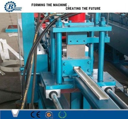 Leistungsfähigkeit 0,4 - 1.2mm Metallbolzen-Rolle, die Maschine für helle Stahlbahn bildet